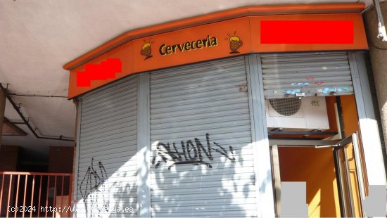 Local comercial en venta  en Esplugues de Llobregat - Barcelona