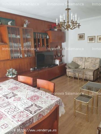 Salamanca ( Centro- Plaza Mayor - Gran Vía ); 4d, 2wc. SS.CC.  1200€ - Salamanca