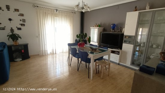 Casa-Chalet en Venta en Nucia, La Alicante