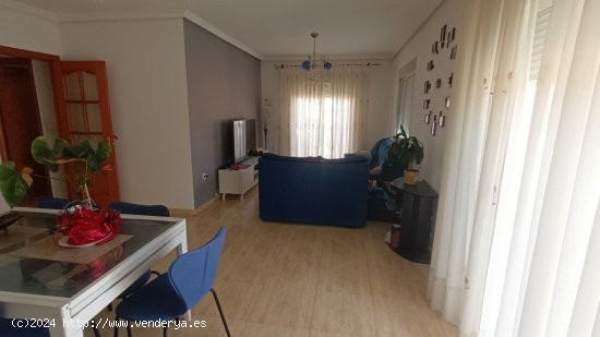 Casa-Chalet en Venta en Nucia, La Alicante