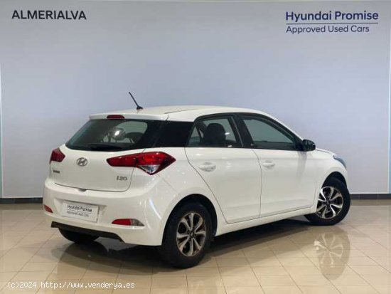 Hyundai i20 ( 1.2 Go )  - Huercal de Almería