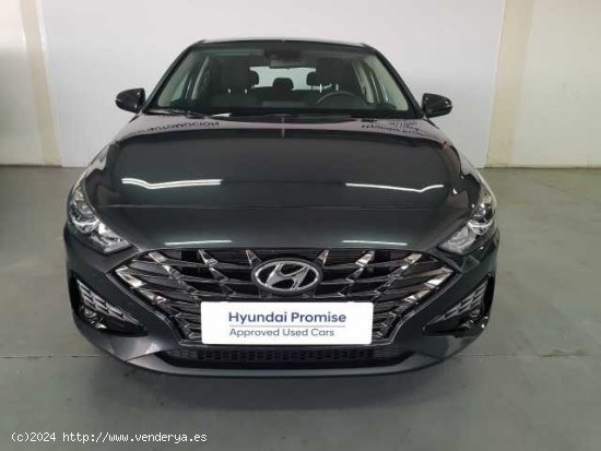 Hyundai i30 ( 1.0 TGDI Klass LR 48V 120 )  - Granada