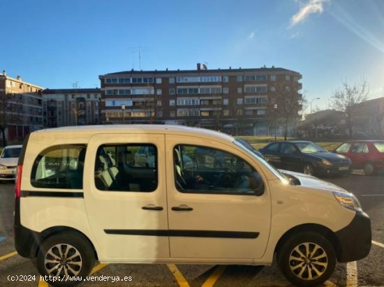 RENAULT Kangoo en venta en Pamplona/IruÃ±a (Navarra) - Pamplona/IruÃ±a