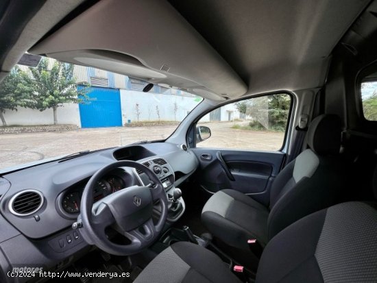 Renault Kangoo Furgon Blue dCi 59 kW 80CV 3p. de 2021 con 47.500 Km por 11.250 EUR. en Barcelona