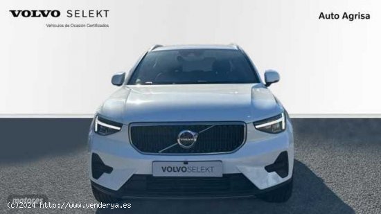 Volvo XC40 XC40 Core, T2 automatico, Gasolina de 2023 con 21.229 Km por 32.500 EUR. en La Rioja