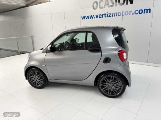 Smart Fortwo 66 Passion BRABUS Aut. de 2017 con 72.000 Km por 14.500 EUR. en Guipuzcoa