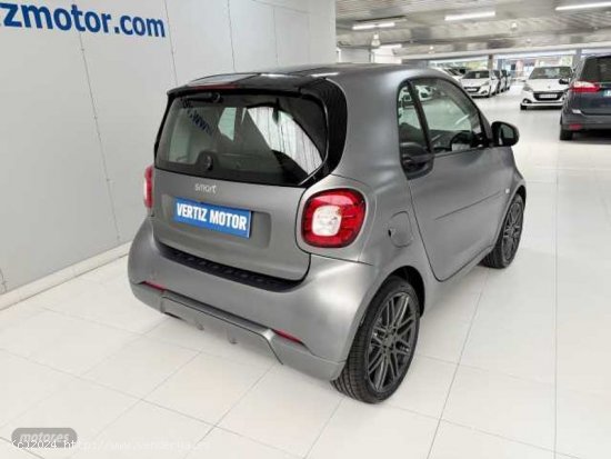 Smart Fortwo 66 Passion BRABUS Aut. de 2017 con 72.000 Km por 14.500 EUR. en Guipuzcoa