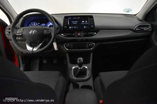 Hyundai i30 1.5 DPI Klass SLX 110 de 2023 con 14.003 Km por 18.850 EUR. en Madrid