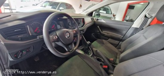 Volkswagen Polo 1000 TSI 95 CV ADVANCE de 2019 con 115.288 Km por 12.900 EUR. en Tenerife