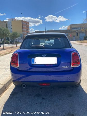 Mini Mini COOPER de 2019 con 62.000 Km por 17.100 EUR. en Valencia