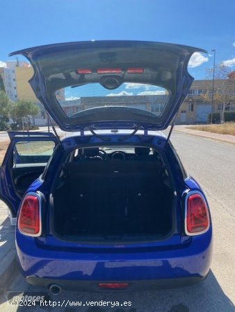 Mini Mini COOPER de 2019 con 62.000 Km por 17.100 EUR. en Valencia