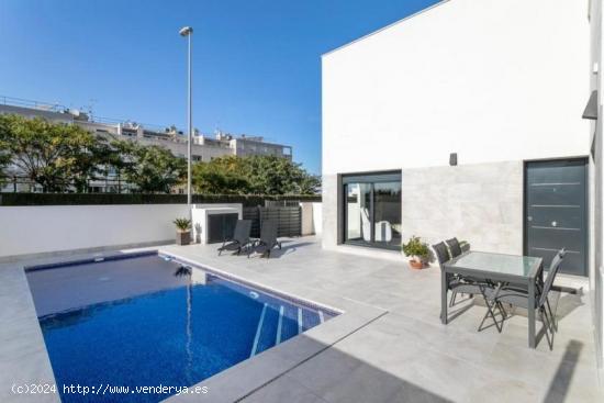 Villa con piscina privada Daya Nueva - ALICANTE