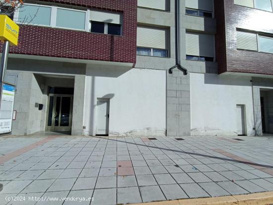  VENTA LOCAL ZONA ROSALEDA EN PONFERADA - LEON 