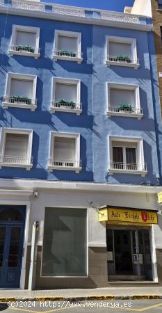  LOCAL EN VENTA - ALICANTE 