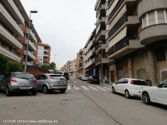 Plaza de párquing en alquiler en las Bases de Manresa - BARCELONA