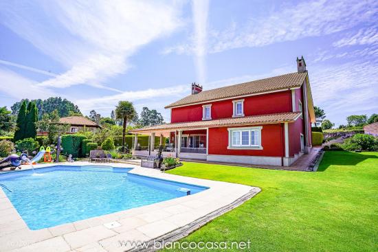 ¡¡IMPRESIONANTE CASA  con  PISCINA y TERRENO en CAMBRE (A Coruña)!! - A CORUÑA