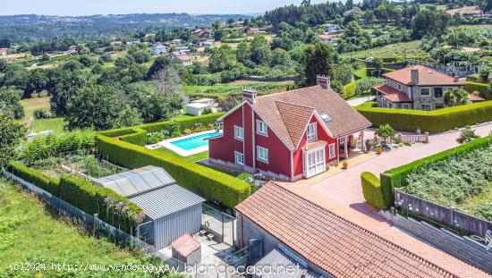 ¡¡IMPRESIONANTE CASA  con  PISCINA y TERRENO en CAMBRE (A Coruña)!! - A CORUÑA