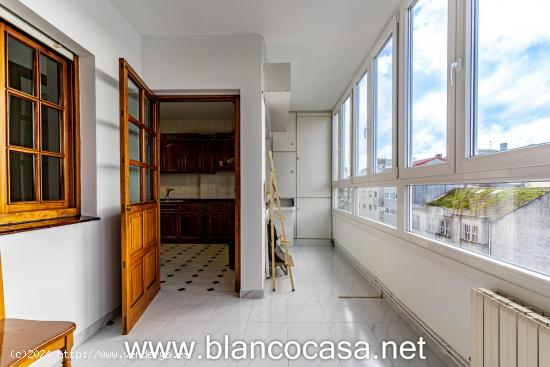 🏡 ¡AMPLIO Piso en el CENTRO de Carballo con TERRAZA +GARAJE+ ASCENSOR! - A CORUÑA