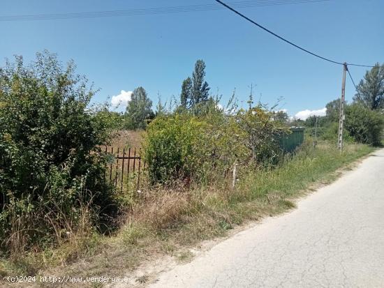 SE VENDE PARCELA DE 1.800 M2 RUSTICA - LEON