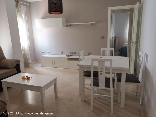  OPORTUNIDAD INVERSORES.- VENTA DE PISO EN EL CENTRO DE ARCOS DE LA FRONTERA - CADIZ 