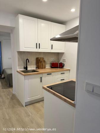 Apartamento en casco histórico - MALAGA