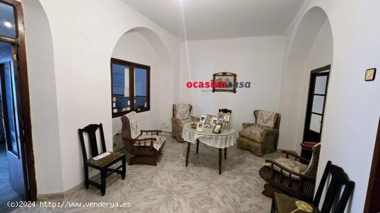 GRAN CASA EN VENTA EN HINOJOSA DEL DUQUE - CORDOBA