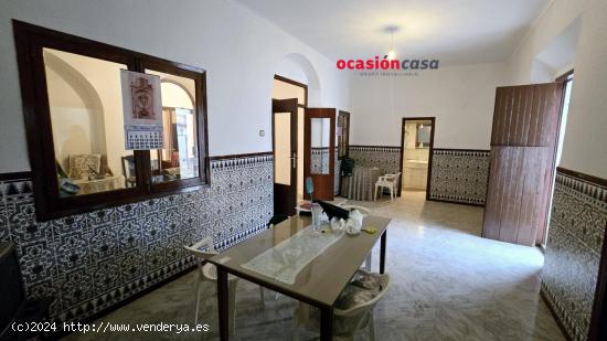 GRAN CASA EN VENTA EN HINOJOSA DEL DUQUE - CORDOBA