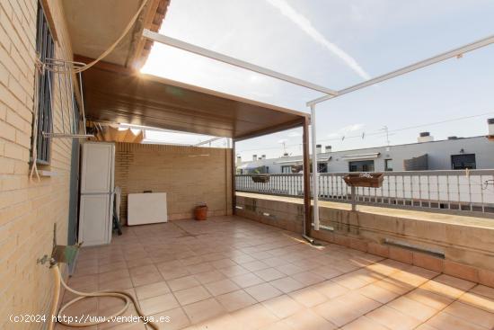  ¡Ático dúplex en venta en Rafelbuñol, con espectacular terraza de 35m²! - VALENCIA 