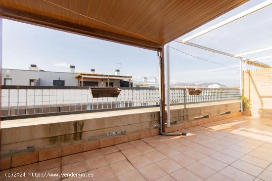 ¡Ático dúplex en venta en Rafelbuñol, con espectacular terraza de 35m²! - VALENCIA