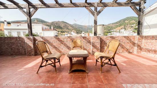 Chalet Adosado en Tolox con Licencia Turística Rural - MALAGA