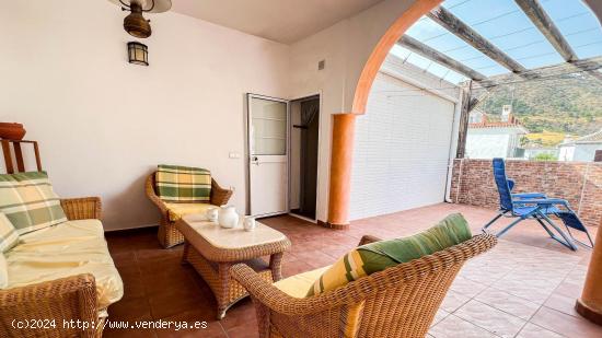 Chalet Adosado en Tolox con Licencia Turística Rural - MALAGA