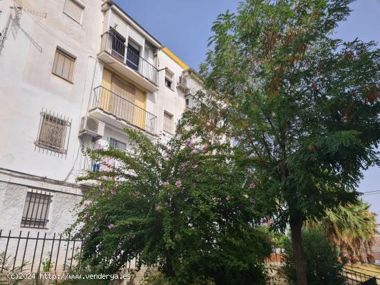 PISO EN VENTA EN SAN JUAN DE AZNALFARACHE - SEVILLA