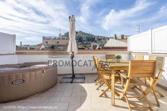  CASA EN EL CENTRO DE CERVELLO - BARCELONA 