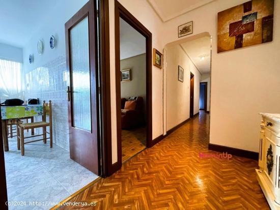 Se Vende Piso de 3 dormitorios y Terraza en Zona La Peña - VIZCAYA