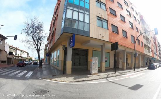 LOCAL COMERCIAL EN CABEZO DE TORRES - MURCIA