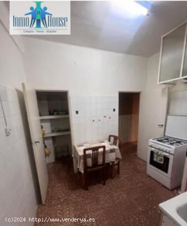 Se vende piso en zona Feria c/Octavio cuartero - ALBACETE