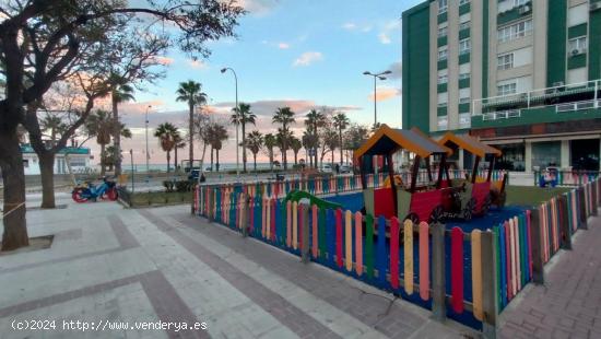 Oportinidad de negocio en Huelin, cerca de la playa. - MALAGA