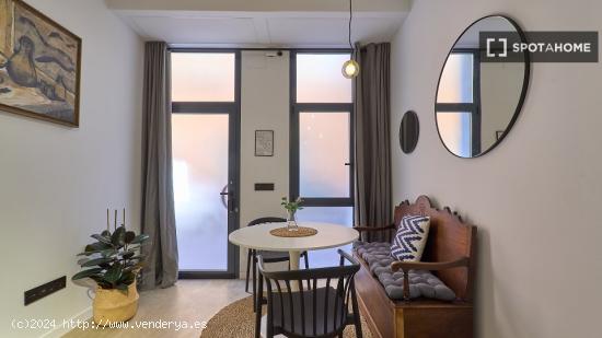 Apartamento entero de 1 dormitorio en València - VALENCIA