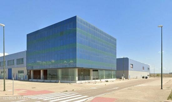 Moderno Edificio de Oficinas y Local Comercial en Zaragoza - Oportunidad Impecable - ZARAGOZA