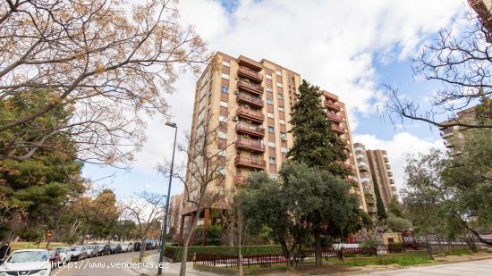 EN LA MEJOR ZONA DE MONSALUD - ZARAGOZA