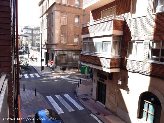 SE VENDE PISO EN GREGORIO FERNANDEZ - VALLADOLID