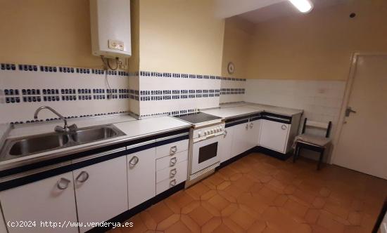 SE VENDE PISO EN GREGORIO FERNANDEZ - VALLADOLID