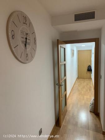 APARTAMENTO EN LA BARRIADA DE LOS FERNÑANDEZ. TORRE DE BENAGALBÓN. - MALAGA