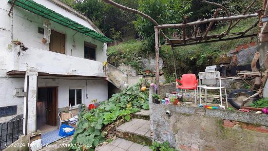 Edificio de dos viviendas en Turón, Asturias: Tu Oportunidad Ideal - ASTURIAS