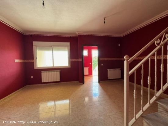 CASABANCO VENDE VIVIENDA ADOSADA  EN CÁCERES - CACERES