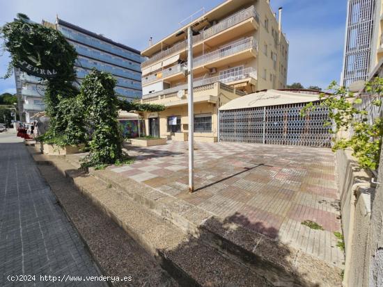  OPORTUNIDAD LOCAL COMERCIAL CON 250m2 DE TERRAZA EN VENTA EN CALELLA, BARCELONA - BARCELONA 