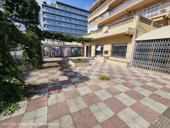 OPORTUNIDAD LOCAL COMERCIAL CON 250m2 DE TERRAZA EN VENTA EN CALELLA, BARCELONA - BARCELONA