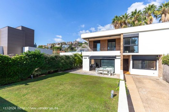 Casa en alquiler en Esplugues de Llobregat (Barcelona)