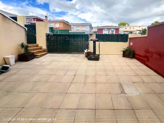 Chalet independiente en venta en La Nucía – Urbanización sin gastos de comunidad - ALICANTE