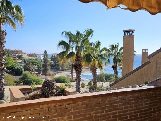 Villa en venta en Alicante (Alicante)